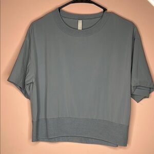 Athleta Gray Short Sleeve Tee